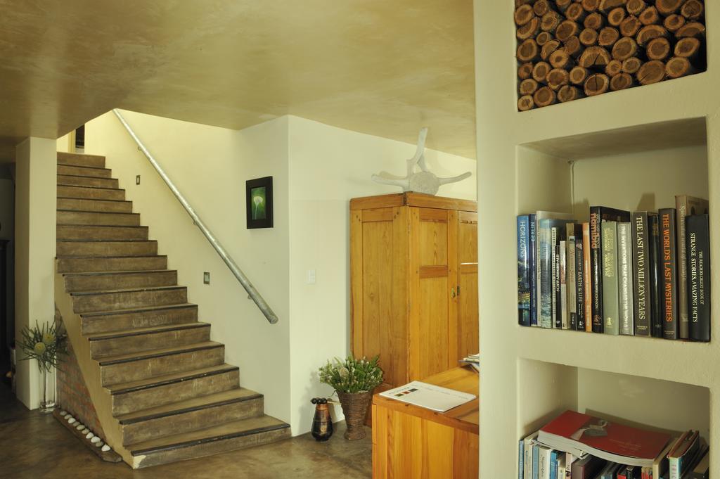 Whalesong Lodge Gansbaai Exterior photo