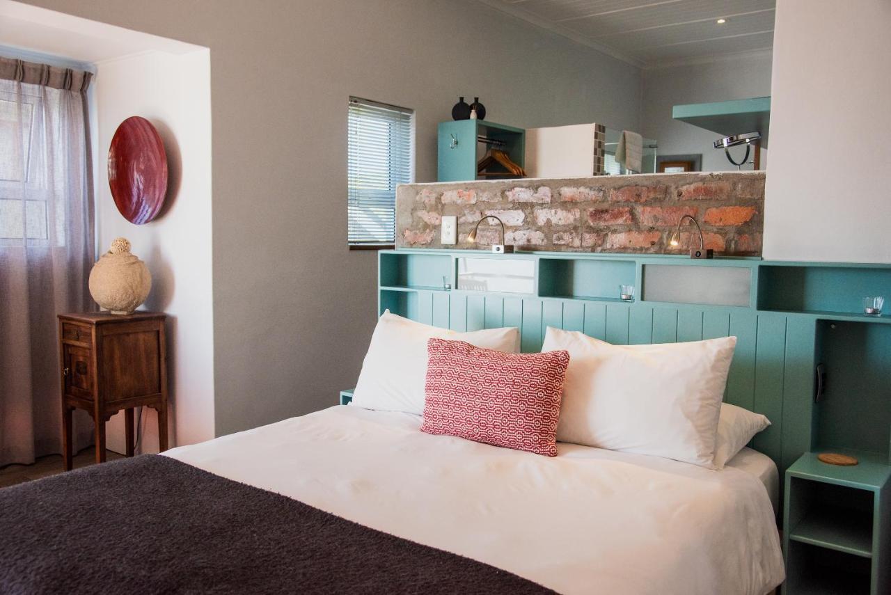 Whalesong Lodge Gansbaai Exterior photo