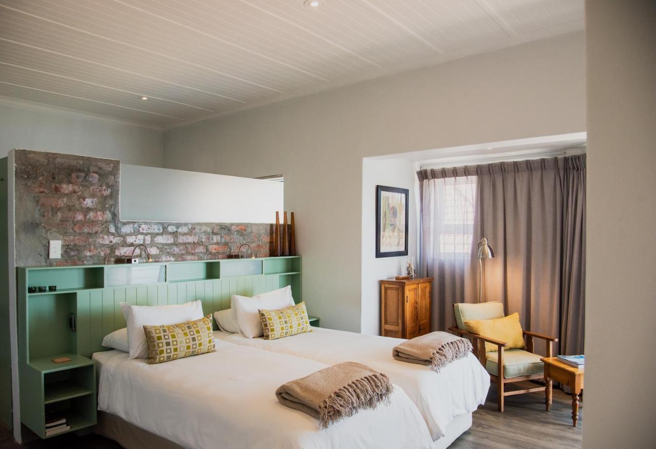 Whalesong Lodge Gansbaai Exterior photo