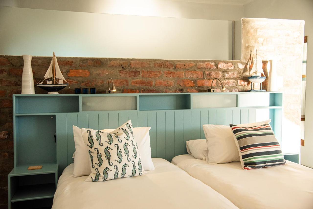 Whalesong Lodge Gansbaai Exterior photo